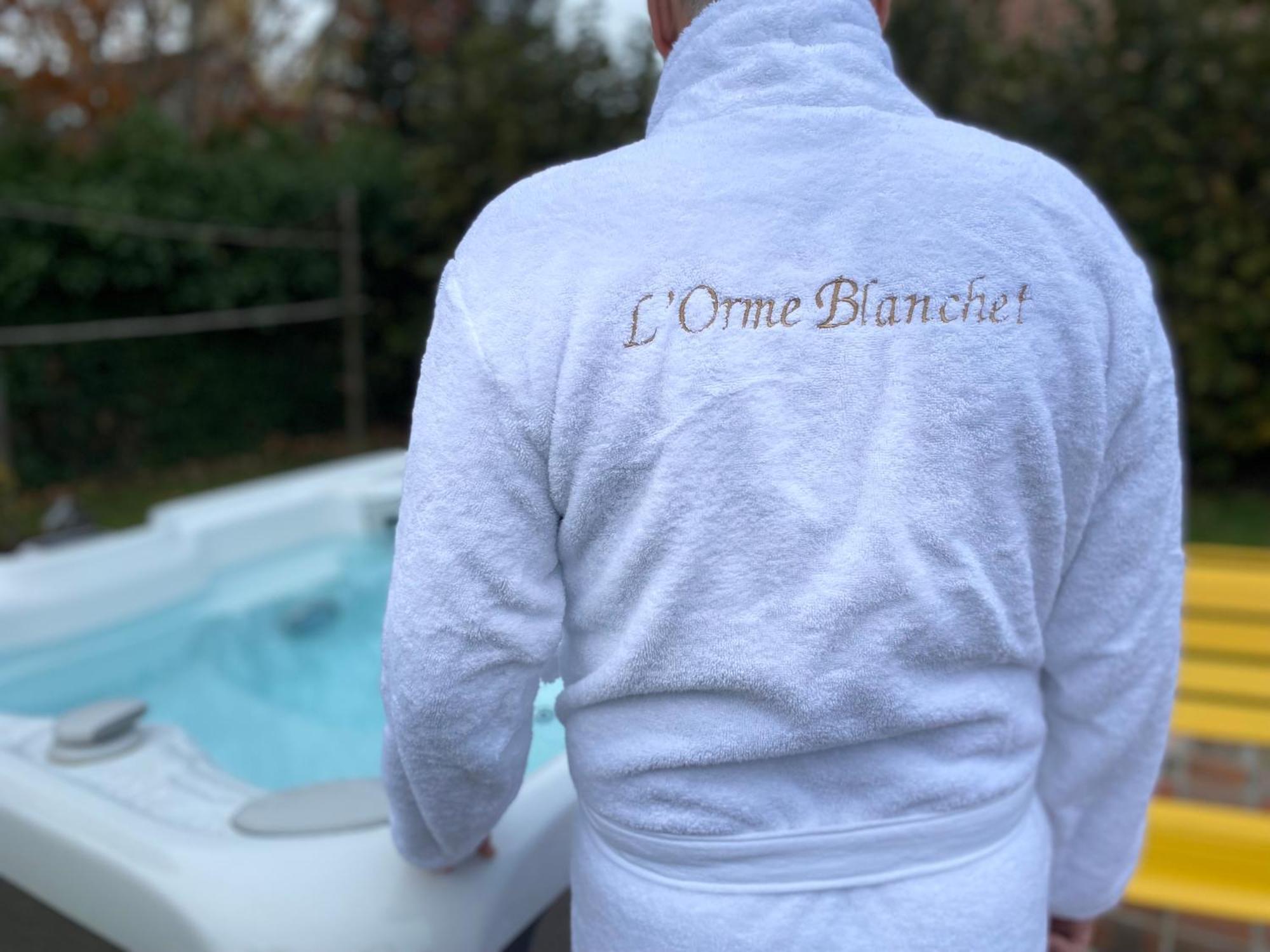 L'Orme Blanchet Spa & Piscine, Petit-Dejeuner Inclus Chambon-la-Foret Екстериор снимка